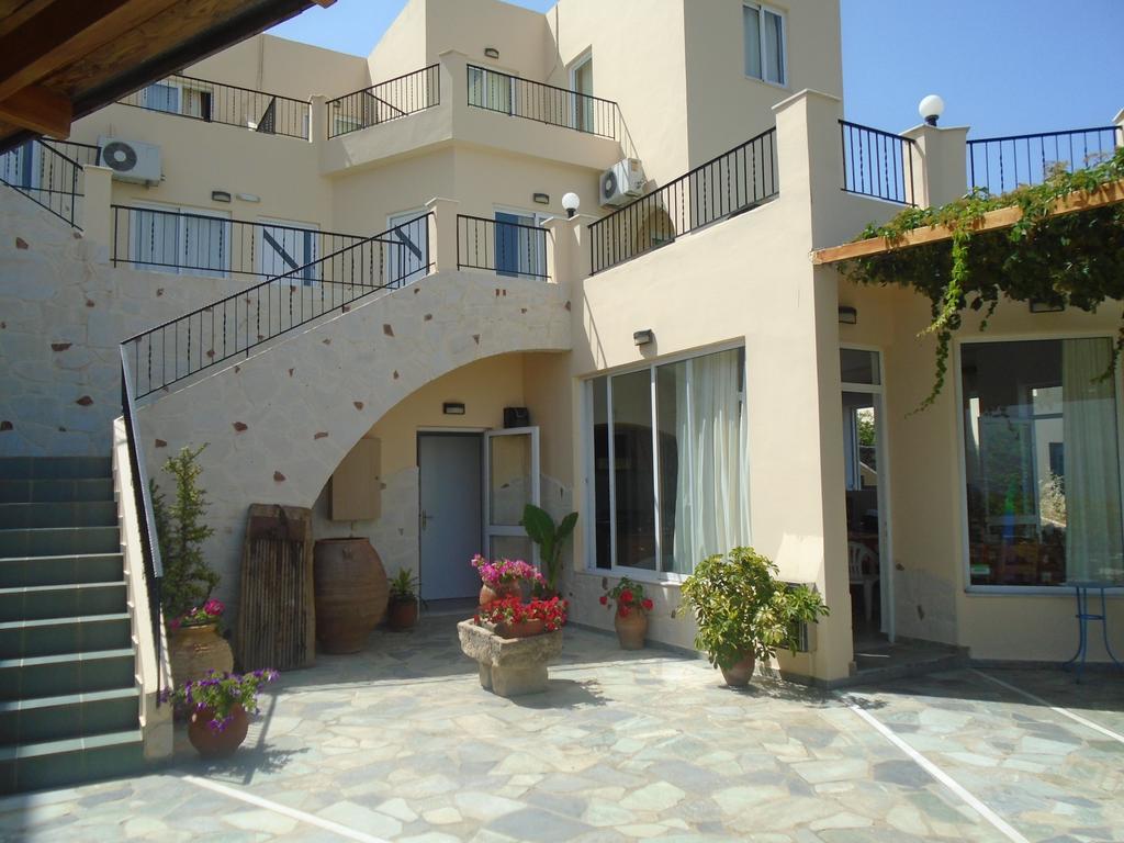 Irida Aparthotel Georgioupoli Buitenkant foto