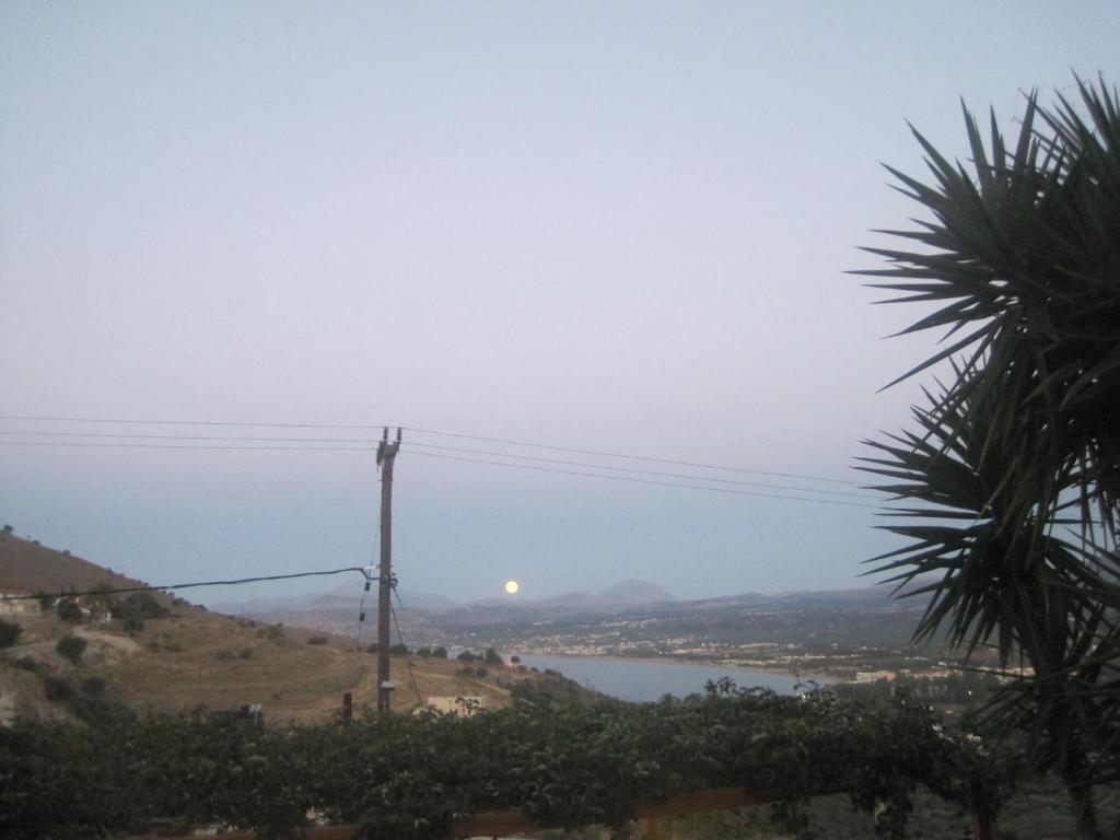 Irida Aparthotel Georgioupoli Buitenkant foto