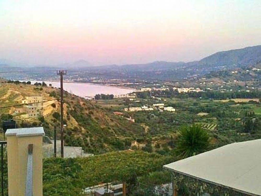 Irida Aparthotel Georgioupoli Buitenkant foto